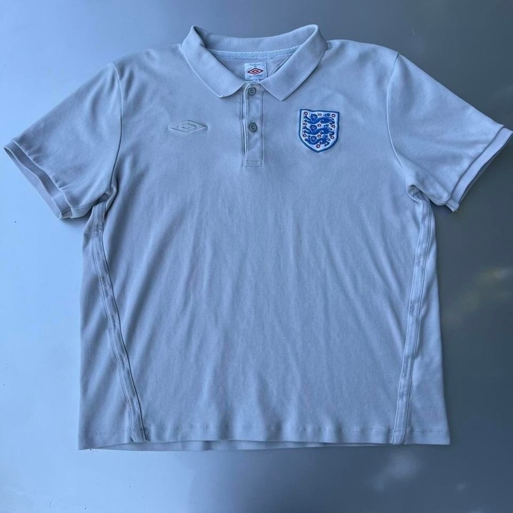 Vintage UMBRO England FC polo shirt